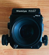 Mamiya RZ 67 Pro II + Mamiya Sekor Z F = 110mm 1:2,8 W + Magazzino 120 Mamiya