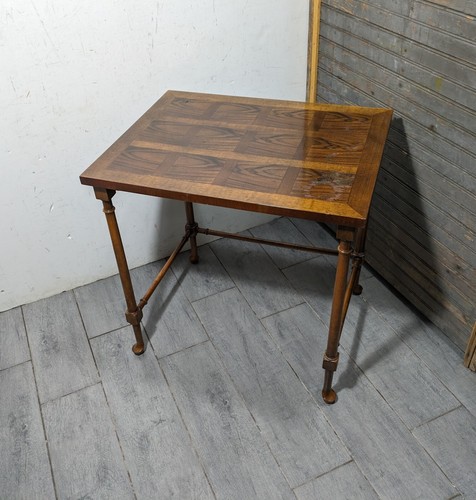 Tavolino vintage inglese stile
