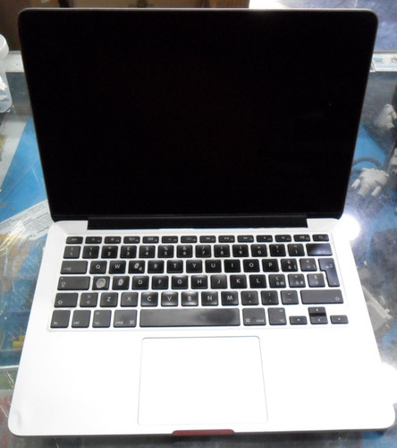 Portatile apple macbook pro - apple,