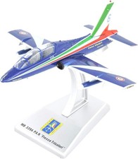 Italeri 48262 MB-339A Frecce