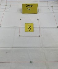 Tovaglietta da Tè in lino ricamata a mano