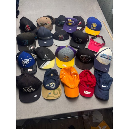 Lotto cappelli misti - 21, pezzi