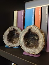 Geode di quarzo ametista naturale