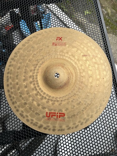 Ufip effects dry splash - splash, 12"