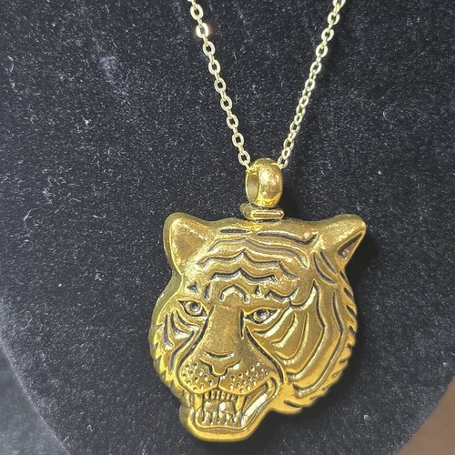 Collana con ciondolo testa - , di