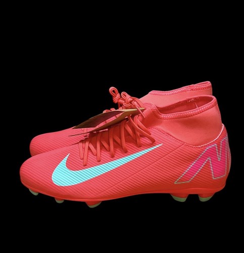Taglia scarpe da calcio - 11,