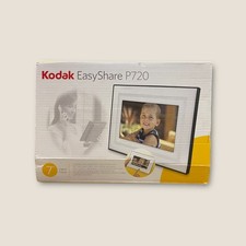 Kodak EASYSHARE P720 •
