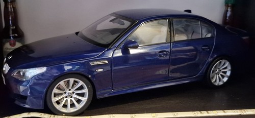 Bmw e60 18 kyosho - bmw, 1:18