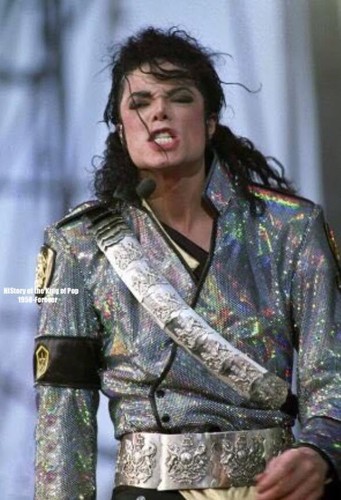 Michael jackson dangerous tour - jackson,