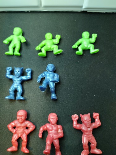 Lotto figurine giocattolo - di,