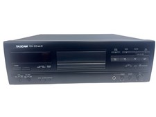 Tascam DA-20 MKII Tape Deck Audio Digitale ACCENSIONE