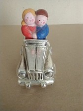 Macchinina scultura della