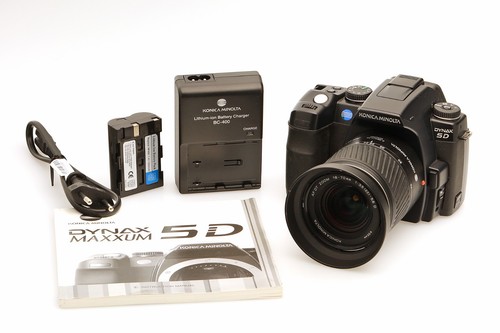 Konica minolta dynax - minolta,