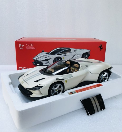 Bburago ferrari daytona - 1/18,