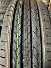 Pneumatici 215/60 R18 98H
