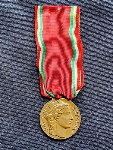 Medaglia benemerenza per - medaglia, di
