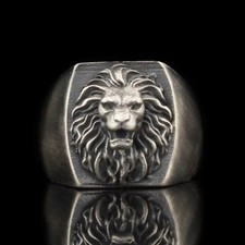 Anello uomo testa di leone in
