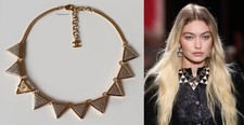 NEW 24S CHANEL GOLD STRASS