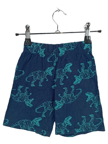 Pantaloncini senza marca