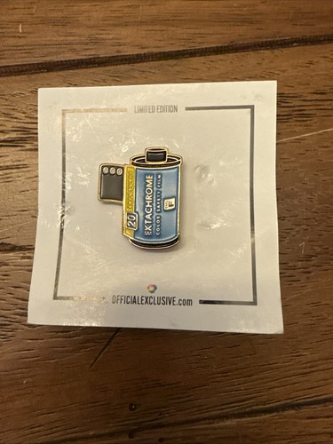 Spilla bavero smaltata - spilla, da