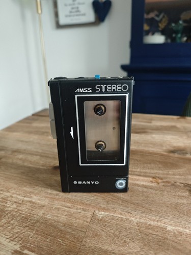 Rare sanyo m5550 metal - metal, walkman