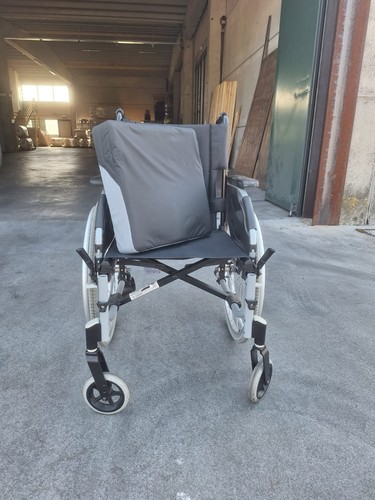 Sedia rotelle pieghevole - sedia,