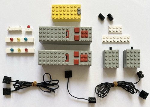 Lego technic lot - lego, batteries