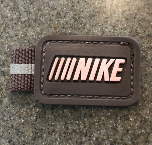Nike pull tab - nike, |