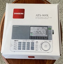 Sangean ATS-909X Radio FM multibanda in scatola bianca con antenna portatile - NRFB