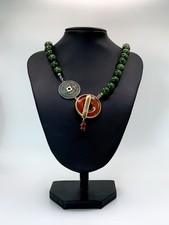 Collana di Giada Con chiusura Moneta Antica Oro 18 Kt 