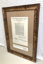 Raro! 22"H.X15"W. Cornice in