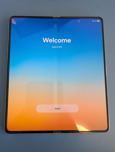 Samsung galaxy fold5 - z,