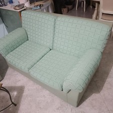 Divano 2 posti.