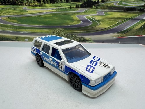 Hot wheels volvo 850 station - wheels,