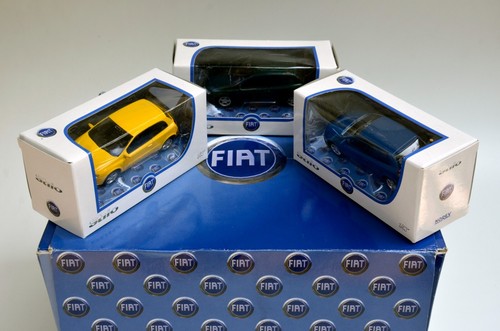 Fiat stilo modellino ufficiale - fiat,