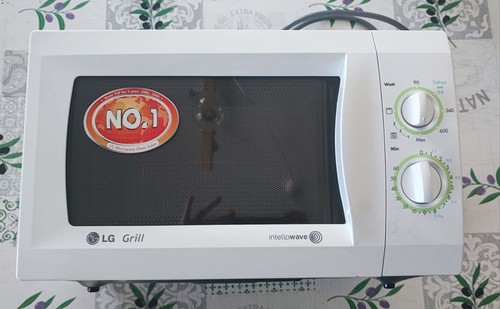 Forno microonde grill - a,