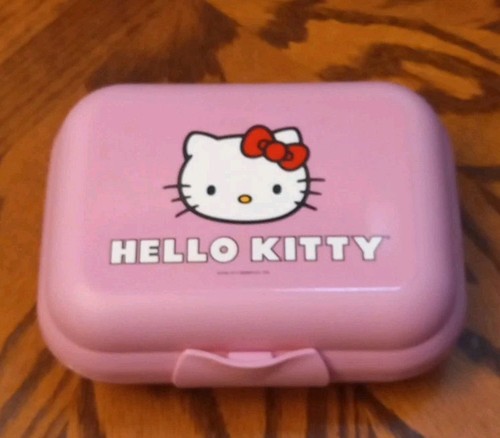 Hello kitty pink tupperware - kitty",
