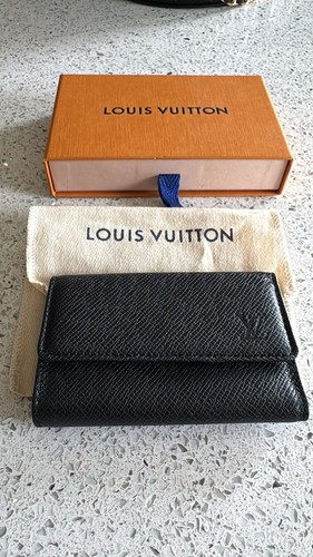 Louis vuitton taiga multicles - vuitton,