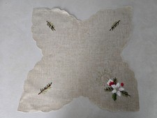 centrino / portacandela Natalizio ricamato a mano in canapa di lino Natale