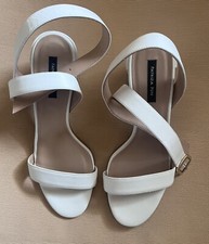 Sandali Patrizia Pepe Bianchi , in Pelle con lacci e Fibbia Numero 38