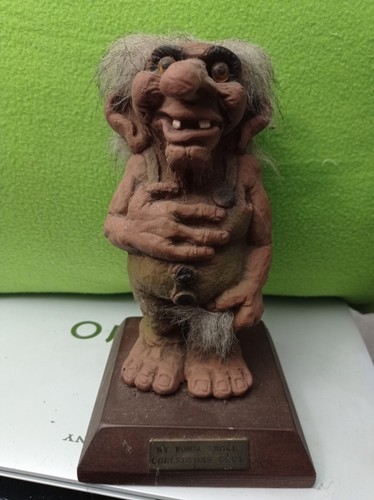 Troll nyform club 2008 - troll,