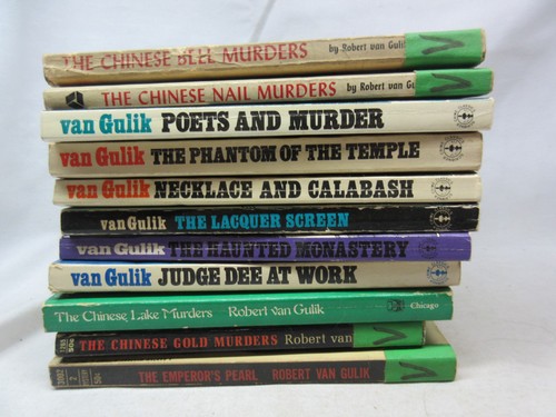 Robert van gulik paperback - van,