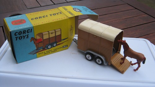 Rimorchio pony corgi 102 - pony,