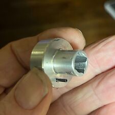 ADATTATORE SUPER 8 per 5/16 pollici ALBERO RIAVVOLGIMENTO IN ALLUMINIO ADATTO PER ALBERO TONDO E QUADRATO