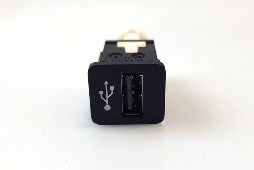 Presa usb bmw - 1', 3'