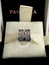 Pandora Arcs of Love 2 Clip