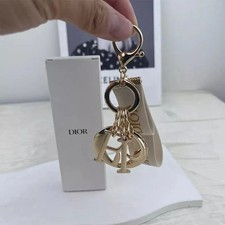 Dior Novità Charm Oro Logo