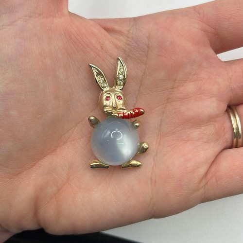 Gold tone rabbit easter - gold,