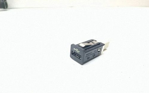 Bmw e70 usb 9167196 00 - x5,
