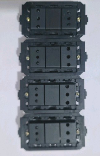Supporti 4703 prese - supporti,